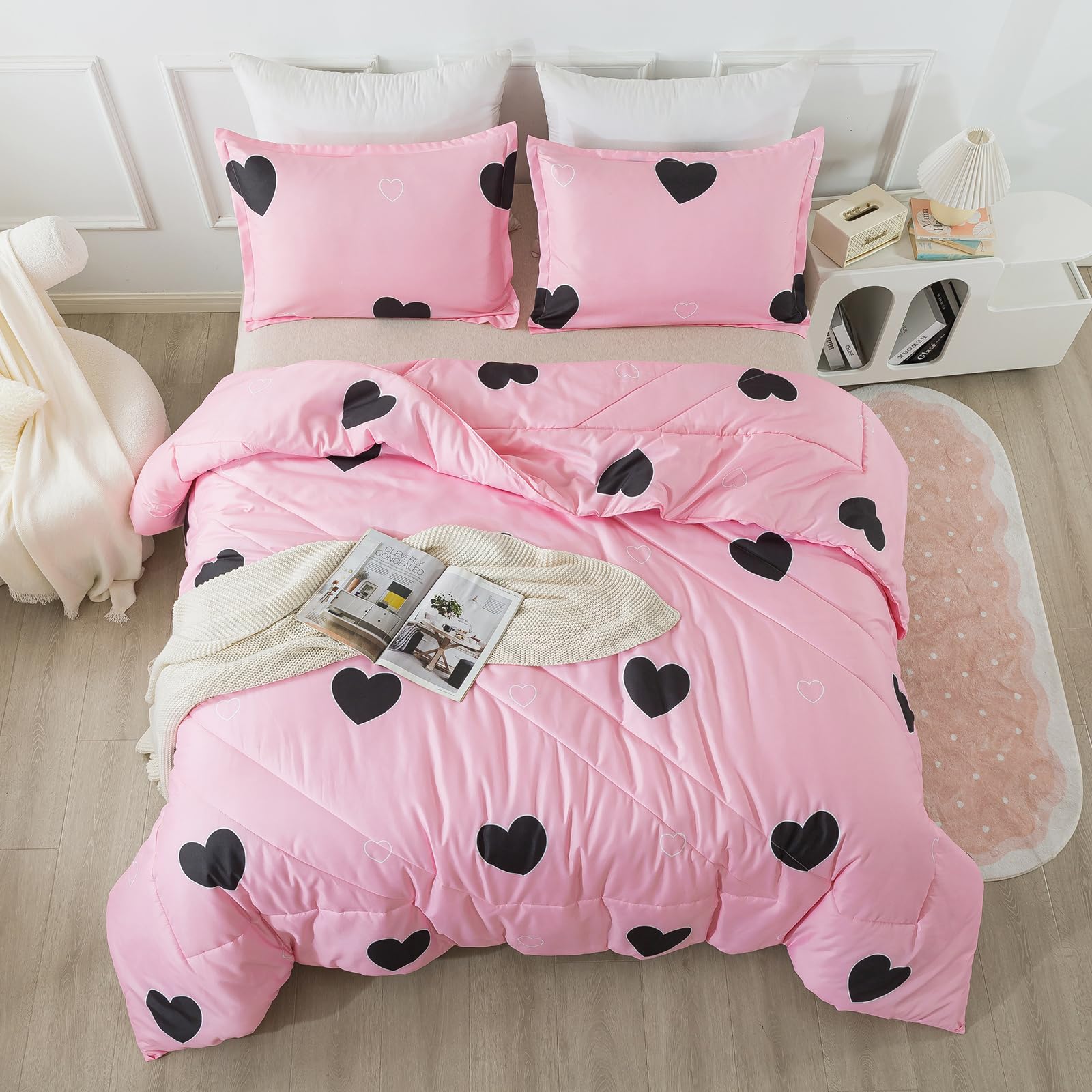 Caressma Love Pattern Girls Pink Comforter Set Queen Size, Blush Pink Cute Love Heart Sexy Comforter Bedding Set For All Seasons